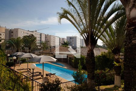 Apartamento à venda com 60m², 3 quartos e 1 vaga Apartamento à venda com 60m², 3 quartos e 1 vagaÁrea comum - Piscina