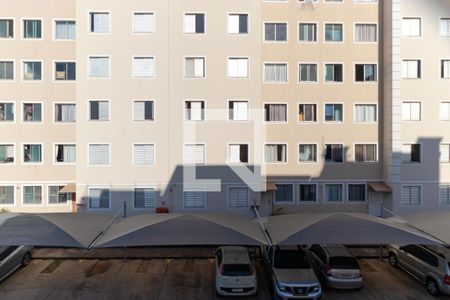 Apartamento à venda com 60m², 3 quartos e 1 vaga Apartamento à venda com 60m², 3 quartos e 1 vagaVista do Quarto 02