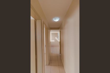 Apartamento à venda com 60m², 3 quartos e 1 vaga Apartamento à venda com 60m², 3 quartos e 1 vagaCorredor