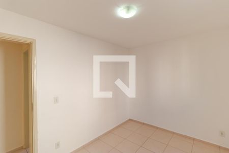 Apartamento à venda com 60m², 3 quartos e 1 vaga Apartamento à venda com 60m², 3 quartos e 1 vagaQuarto 02
