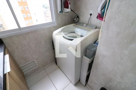 Cozinha e Área de Serviço de apartamento à venda com 2 quartos, 50m² em São Pedro, Osasco