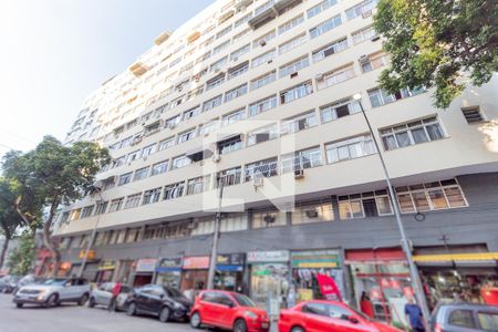 Studio à venda com 25m², 1 quarto e sem vaga Studio à venda com 25m², 1 quarto e sem vagaFachada