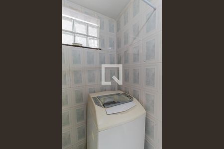 Studio à venda com 25m², 1 quarto e sem vaga Studio à venda com 25m², 1 quarto e sem vagaBanheiro