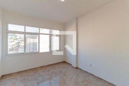 Sala/Quarto de kitnet/studio à venda com 1 quarto, 25m² em Centro, Rio de Janeiro