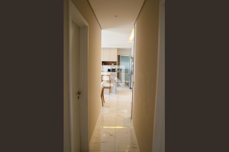 Apartamento para alugar com 103m², 3 quartos e 2 vagas Apartamento para alugar com 103m², 3 quartos e 2 vagasCorredor