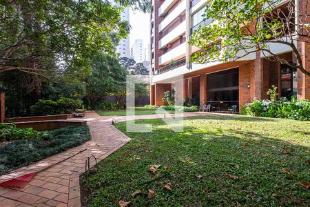 Apartamento à venda com 285m², 3 quartos e 4 vagas Apartamento à venda com 285m², 3 quartos e 4 vagasÁrea de Serviço