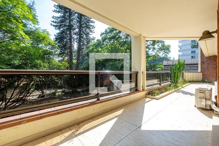 Apartamento à venda com 285m², 3 quartos e 4 vagas Apartamento à venda com 285m², 3 quartos e 4 vagasVaranda - Piso Inferior