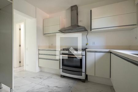 Apartamento à venda com 285m², 3 quartos e 4 vagas Apartamento à venda com 285m², 3 quartos e 4 vagasCozinha