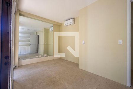 Sala Íntima - Piso Inferior de apartamento à venda com 3 quartos, 285m² em Jardim Europa, São Paulo