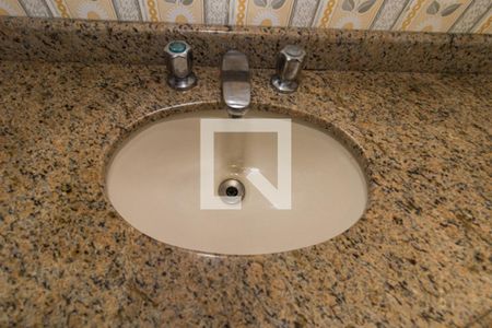Apartamento à venda com 100m², 3 quartos e 2 vagasBanheiro Social