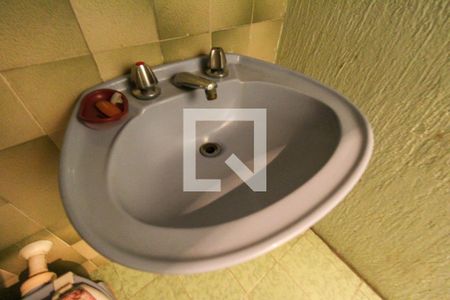 Casa à venda com 100m², 3 quartos e sem vagaBanheiro 2