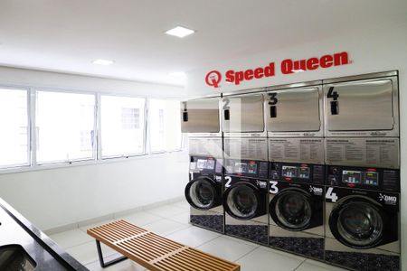 Studio à venda com 32m², 1 quarto e 1 vaga Studio à venda com 32m², 1 quarto e 1 vagaLavanderia