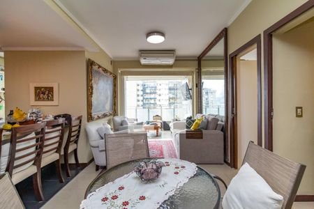 Sala de apartamento para alugar com 1 quarto, 80m² em Barra da Tijuca, Rio de Janeiro