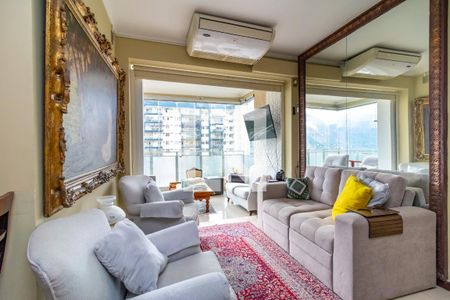Sala de apartamento para alugar com 1 quarto, 80m² em Barra da Tijuca, Rio de Janeiro