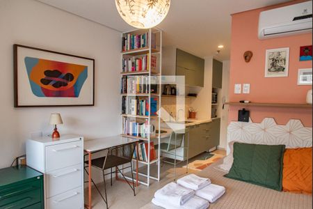Sala/quarto de kitnet/studio para alugar com 1 quarto, 28m² em Vila Mariana, São Paulo