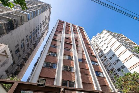 Apartamento à venda com 240m², 3 quartos e 1 vagaFachada