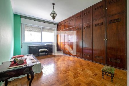 Apartamento à venda com 240m², 3 quartos e 1 vagaSuíte