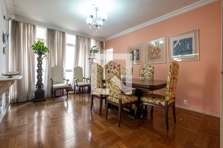 Apartamento à venda com 240m², 3 quartos e 1 vagaSala de Jantar