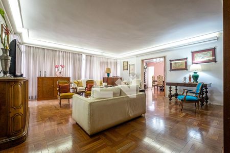 Apartamento à venda com 240m², 3 quartos e 1 vagaSala