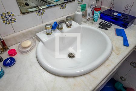 Apartamento à venda com 240m², 3 quartos e 1 vagaSuíte - Banheiro