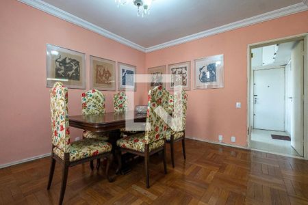 Apartamento à venda com 240m², 3 quartos e 1 vagaSala de Jantar