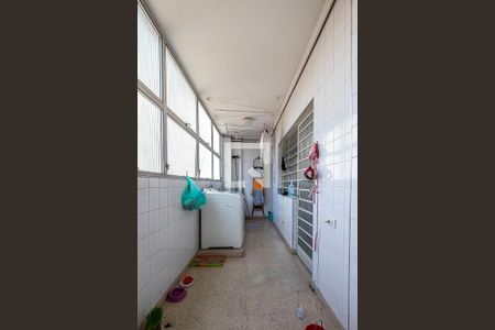 Apartamento à venda com 240m², 3 quartos e 1 vagaÁrea de Serviço