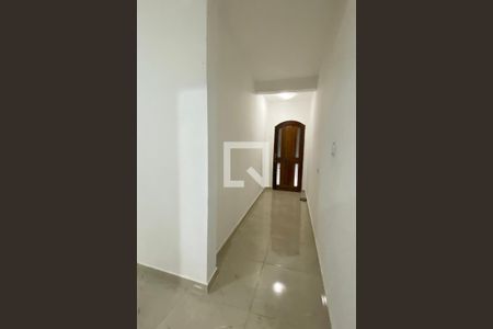 Hall de entrada de casa para alugar com 2 quartos, 90m² em Jardim Julio, Barueri