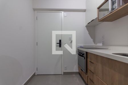 Cozinha de kitnet/studio para alugar com 1 quarto, 40m² em Sumarezinho, São Paulo