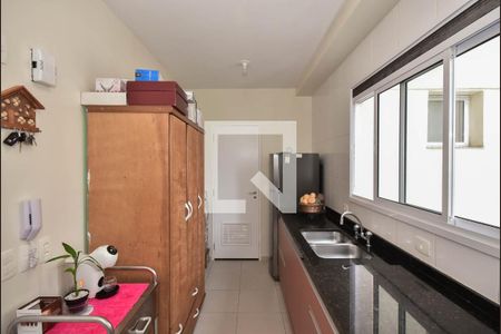 Apartamento para alugar com 103m², 2 quartos e 3 vagas Apartamento para alugar com 103m², 2 quartos e 3 vagasCozinha
