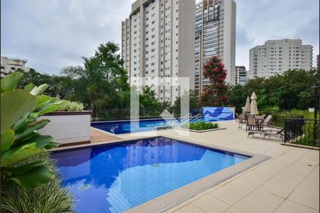 Apartamento para alugar com 103m², 2 quartos e 3 vagas Apartamento para alugar com 103m², 2 quartos e 3 vagasÁrea comum Piscina