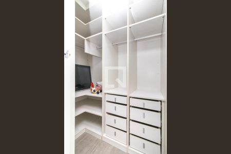 Apartamento para alugar com 90m², 3 quartos e 1 vagaCloset Suíte