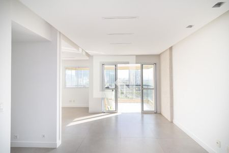 Sala de apartamento para alugar com 3 quartos, 90m² em Barra da Tijuca, Rio de Janeiro