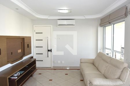 Sala de apartamento para alugar com 3 quartos, 95m² em Vila Sofia, São Paulo