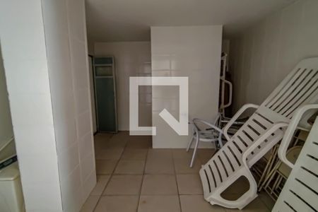 Apartamento à venda com 213m², 3 quartos e 1 vaga Apartamento à venda com 213m², 3 quartos e 1 vagaarea comum