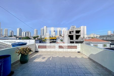 Casa à venda com 150m², 4 quartos e 2 vagasVaranda