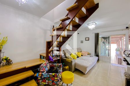 Casa à venda com 150m², 4 quartos e 2 vagasSala (Casa 2)