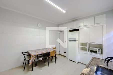 Casa à venda com 150m², 4 quartos e 2 vagasCozinha