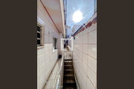 Casa à venda com 150m², 4 quartos e 2 vagasCorredor