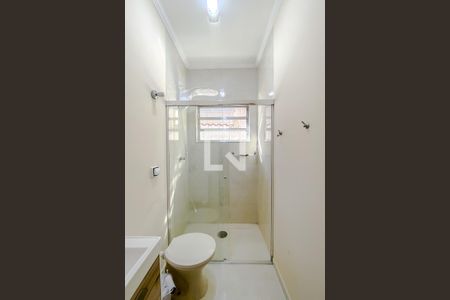 Casa à venda com 150m², 4 quartos e 2 vagasBanheiro