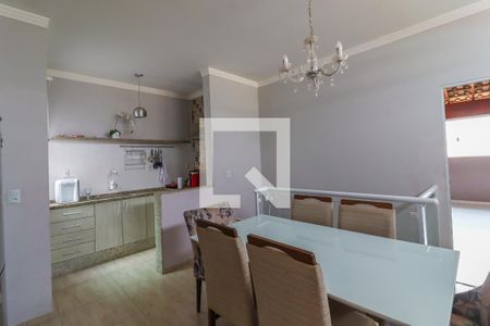 Casa à venda com 248m², 4 quartos e 3 vagas Casa à venda com 248m², 4 quartos e 3 vagasCozinha