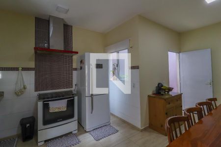 Casa à venda com 248m², 4 quartos e 3 vagas Casa à venda com 248m², 4 quartos e 3 vagasCasa 2