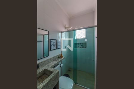 Casa à venda com 248m², 4 quartos e 3 vagas Casa à venda com 248m², 4 quartos e 3 vagasBanheiro