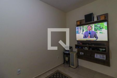 Casa à venda com 248m², 4 quartos e 3 vagas Casa à venda com 248m², 4 quartos e 3 vagasCasa 2