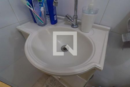 Casa à venda com 248m², 4 quartos e 3 vagas Casa à venda com 248m², 4 quartos e 3 vagasCasa 2