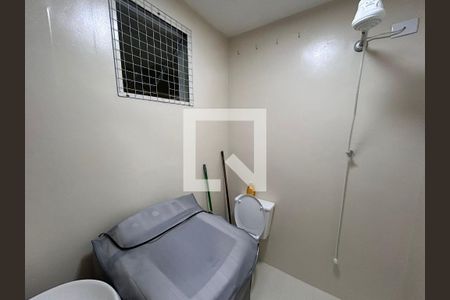 Banheiro de kitnet/studio à venda com 1 quarto, 36m² em Centro, Guarulhos