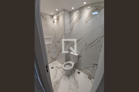 Banheiro de apartamento para alugar com 2 quartos, 45m² em Limão, São Paulo