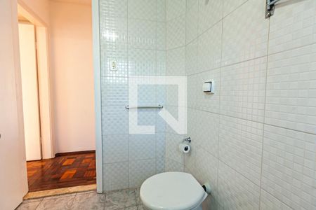 Apartamento para alugar com 94m², 2 quartos e 1 vaga Apartamento para alugar com 94m², 2 quartos e 1 vagaBanheiro Corredor