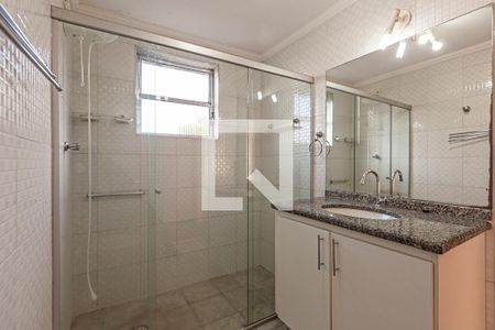 Apartamento para alugar com 94m², 2 quartos e 1 vaga Apartamento para alugar com 94m², 2 quartos e 1 vagaBanheiro corredor