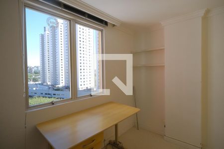 Quarto 2 de apartamento para alugar com 3 quartos, 64m² em Bigorrilho, Curitiba