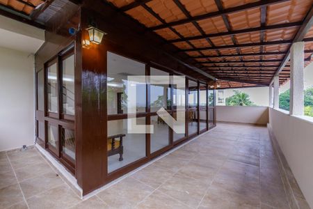 Varanda de casa de condomínio para alugar com 4 quartos, 400m² em Itanhangá, Rio de Janeiro